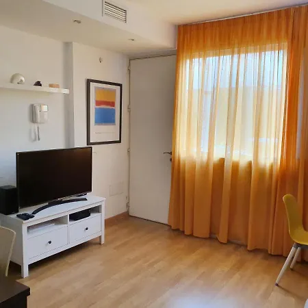 Apartamento Centrico Con Parking Appartamento *